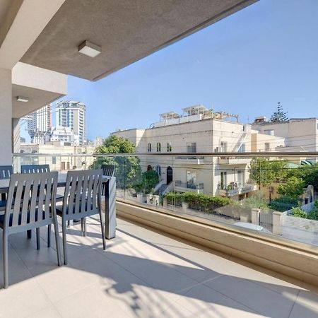 Marvellous 3Br Apartment In Central St Julians San Ġiljan Kültér fotó