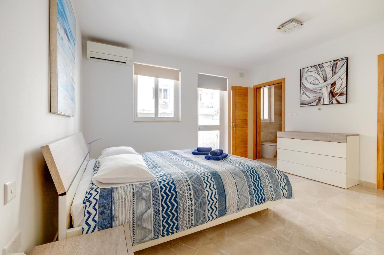 Marvellous 3Br Apartment In Central St Julians San Ġiljan Kültér fotó